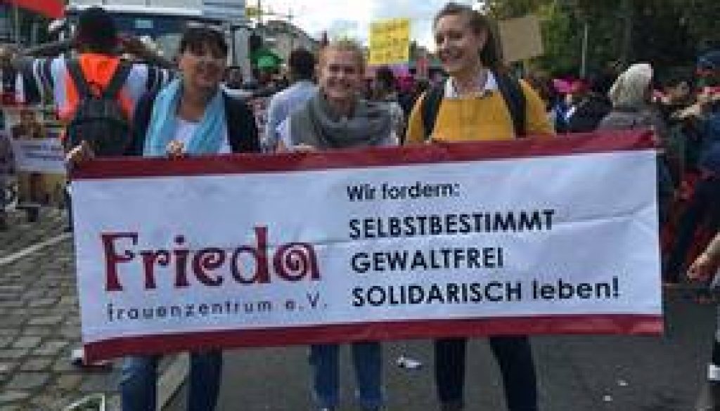 FRIEDA-Frauen bei We'll Come United